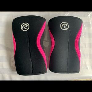Rehband Knee sleeves for weightlifting